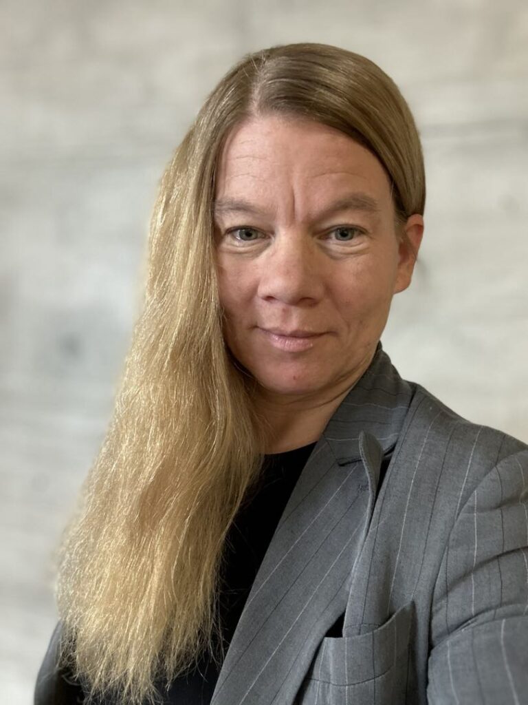 angela hauswirth